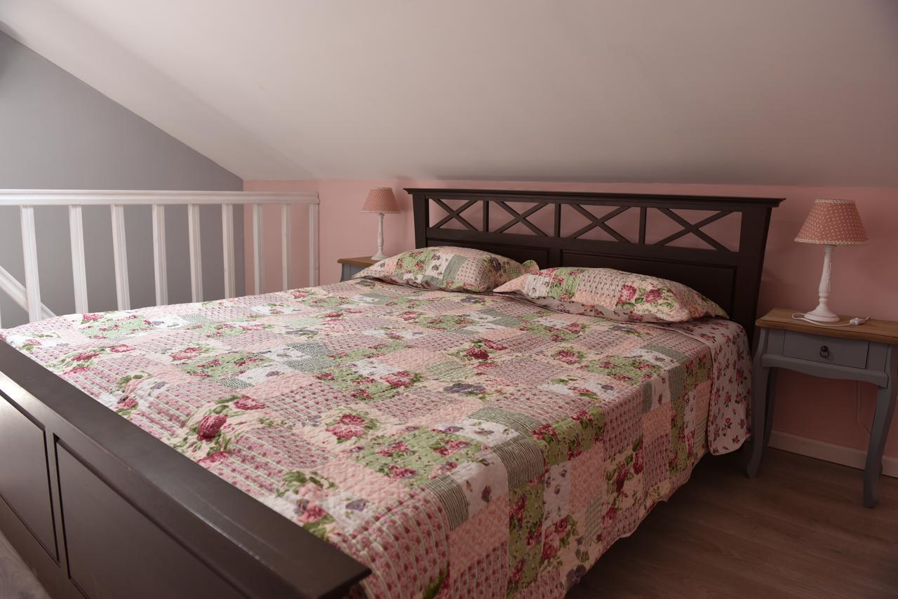 Guest House Romantika Panzio 久洛 外观 照片